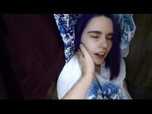 ❤️ Encontrei a minha irmã no armário e ajudei-a a ejacular ❤️ Sexo superior em pt.porn-impact.ru